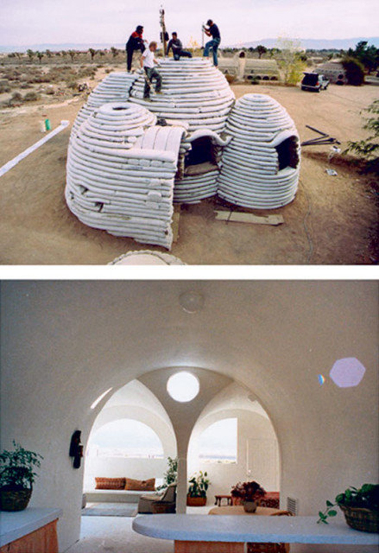 N.Khalili namai – iš žemės, sumaišytos su cementu ir supiltos į maišus